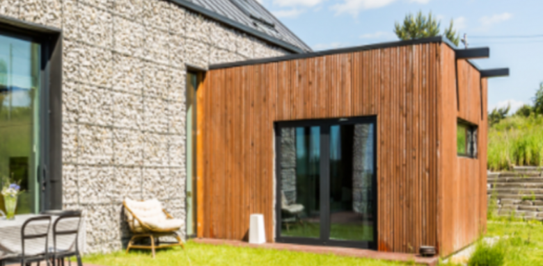 Réaliser une extension en bois à Alès