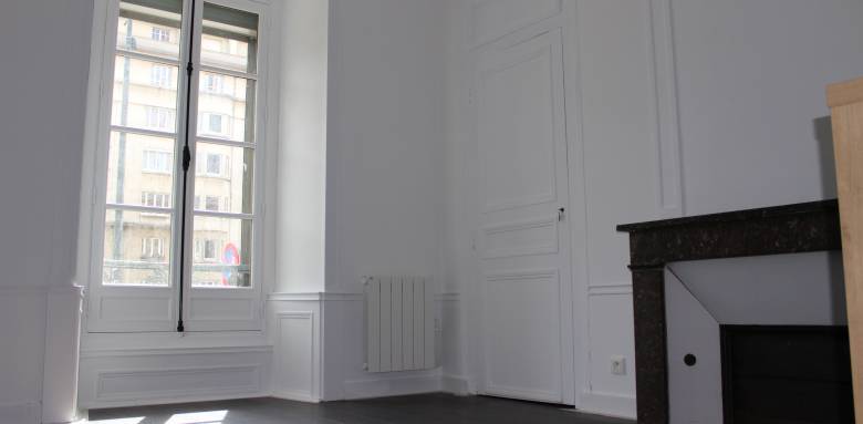 Conseils pour isoler un appartement phoniquement