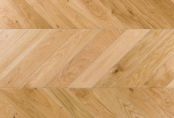 Pose d'un parquet point de Hongrie