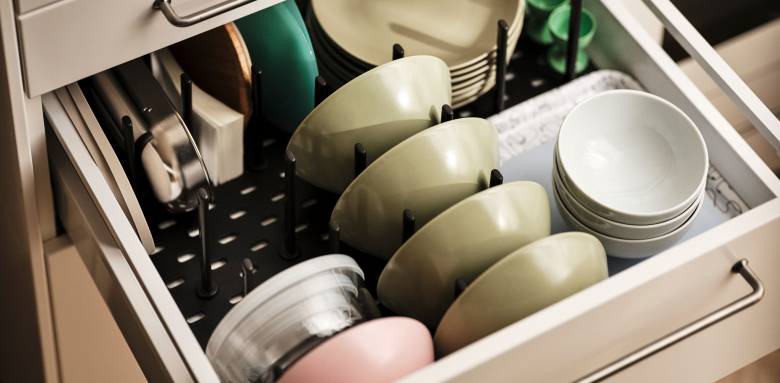 Cuisine tiroir pour vaisselle