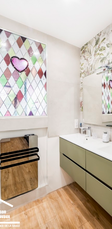 Verre coloré façon vitrail