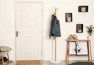 Installer un coin entrée dans le salon.