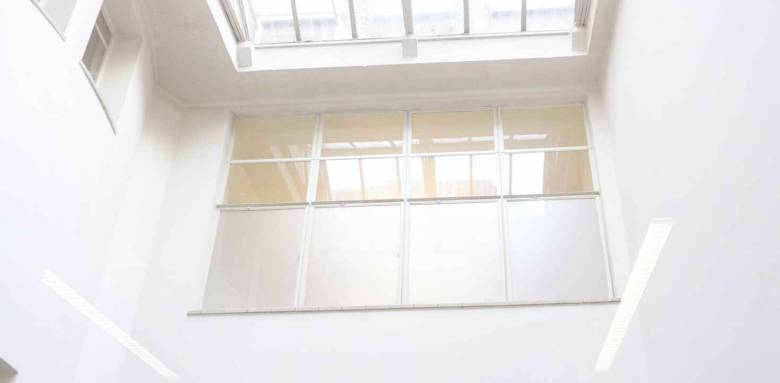 Une fenêtre de toi de style verrière 