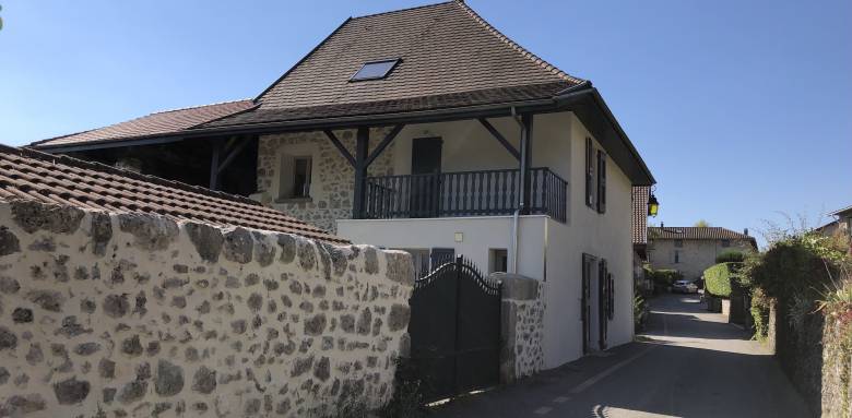 Très joli mur extérieur dans le Grésivaudan