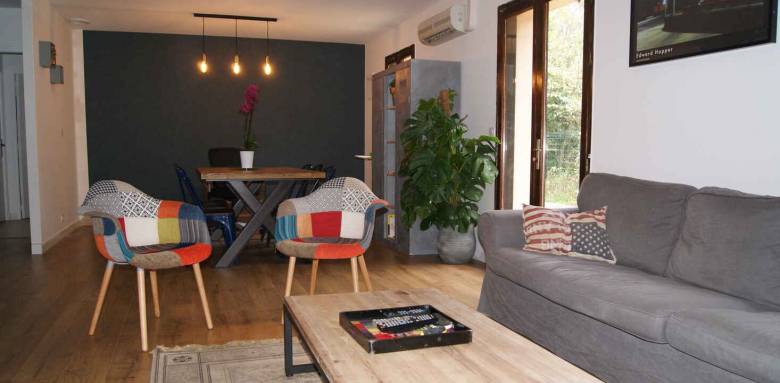 realisations-colorees-la-maison-des-travaux-nantes-ouest-saint-herblain 