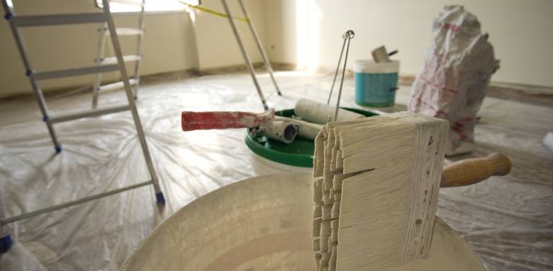 Réparer ou masquer un plafond qui se fissure