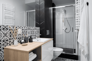 Rénover une petite salle de bain : astuces et étapes pour gagner en confort