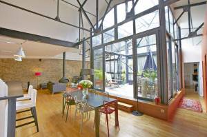 Loft avec patio 