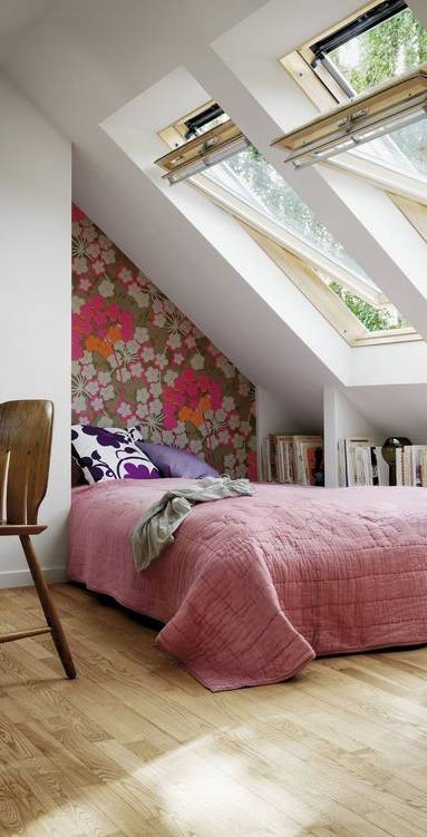 Aménager une chambre mansardée avec double fenêtre de toit - Rochefort 17