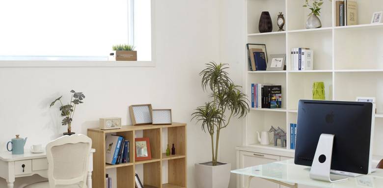 souplex, murs et mobiliers clairs