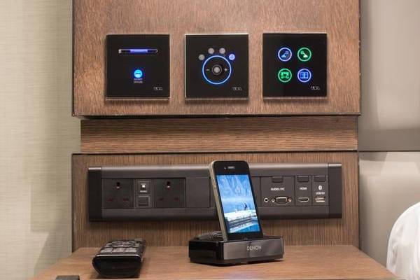 Comment créer une chambre connectée dans son hôtel ?