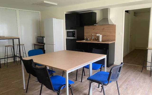 Salle de détente à Cognac (16100)