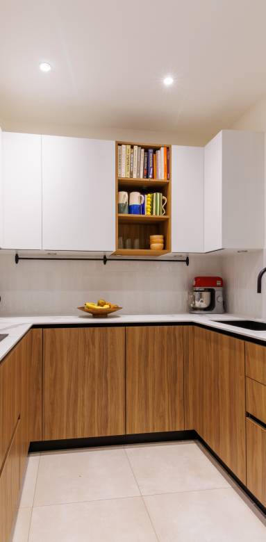 Cuisine rénovée à Versailles par La Maison des Travaux