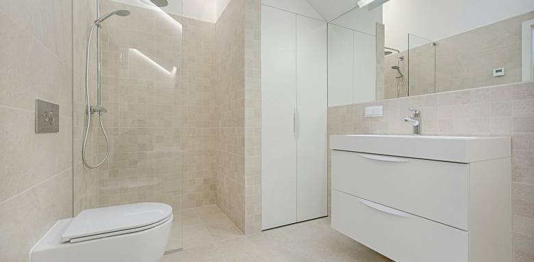 Salle de bain uniforme- Paris 17