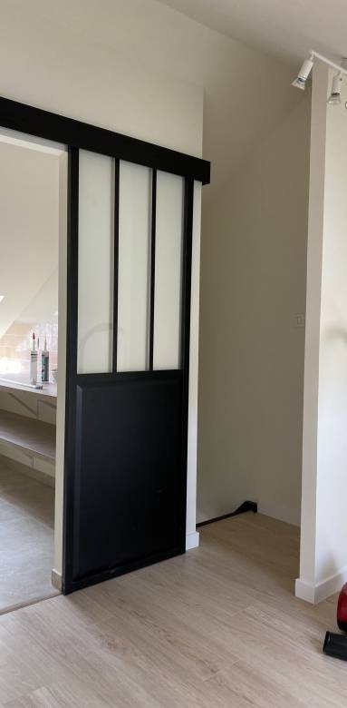 MISE EN PLACE PORTE COULISSANTE 