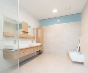 Agrandir sa salle de bain avec du carrelage Blain
