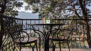 Poser un garde-corps de terrasse avec La Maison Des Travaux d’Alès