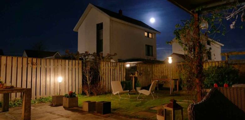 Investir son extérieur avec un éclairage adapté et tendance La Maison Des Travaux de Sainte-Geneviève-des-Bois