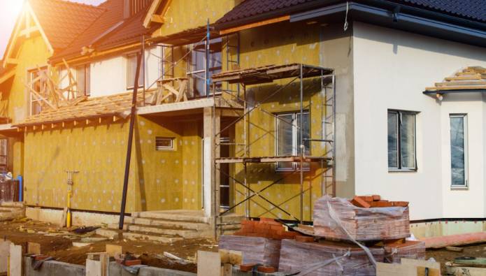 isolation des murs d'une maison