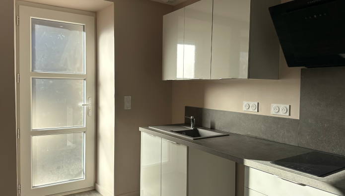 Rénovation d'une petite maison à Macornay (39570) - La Maison Des Travaux