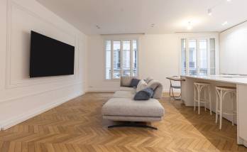 Remplacer la moquette par un parquet dans un appartement de 70m² sur Neuilly sur Seine