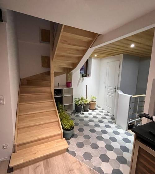 Après - architecte 73, maçon 73, plâtrier 73, carreleur 73, plombier 73, électricien 73, menuisier 73, isolation thermique 73, peintre 73.