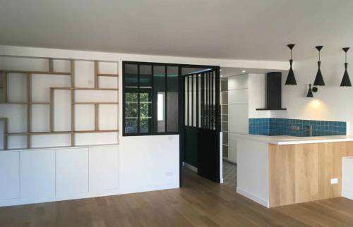 Verrière et étagères sur mesure