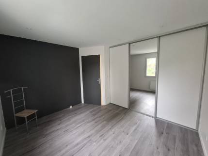  Chambre aménagée dans le garage - Villars-les-Dombes 01330