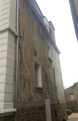 Ravalement peinture et enduits chaux à Saint-Malo avant travaux