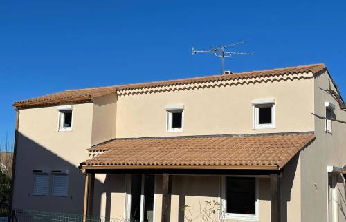 Après : Nettoyage toiture et remise en état Caissargues