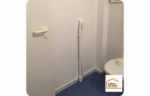 Création d'une douche à accès handicapé à Longueville (50290)