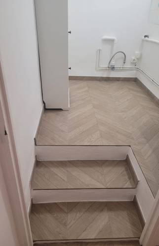 Carrelage imitation parquet salle d'eau