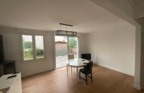 pose nouveau revêtement de sol plain-pied de maison avec  pose de vinyle Coretec en maison à Douarnenez (29100)