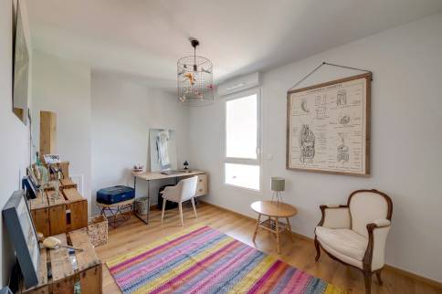 Coin bureau dans une chambre Dourdan