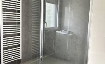 douche moderne après salles de bains rénovation