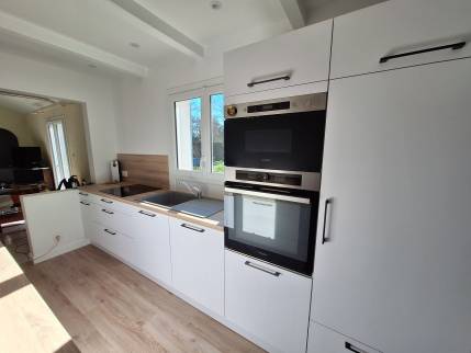 Rénovation de cuisine avec équipements électroménagers de cuisine encastrés - Pornic 44210