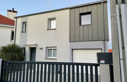 Surélévation de 20 m² pour créer une chambre et un dressing