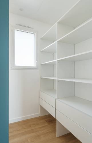 Extension sur pilotis- Thouaré-sur-Loire (44470)- dressing