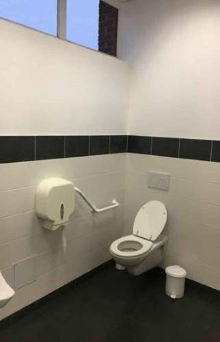 WC PMR Sanitaires Femmes La-Maison-des-Travaux-Rouen