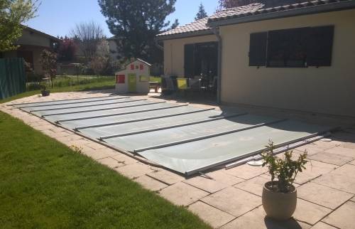 Abords de piscine avant chantier de rénovation terrain - Camaret-sur-Mer (29570)