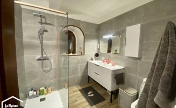 Salle de bain entiere