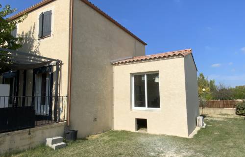 Extérieur de l'extension de maison Ribaute Les Tavernes La Maison Des Travaux Ales