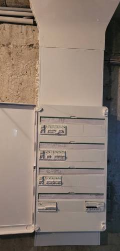 Nouveau tableau électrique après rénovation - Lésigny 77150