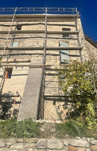 Mise en sécurité avec un échaffaudage 4 niveaux