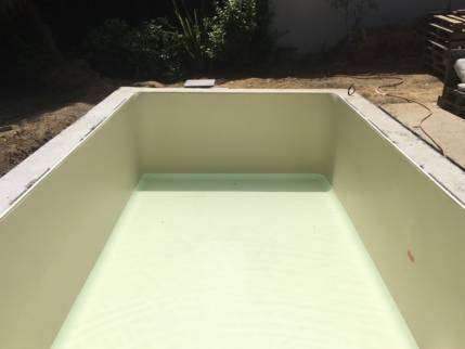 Pose du liner de la piscine - Nantes 44