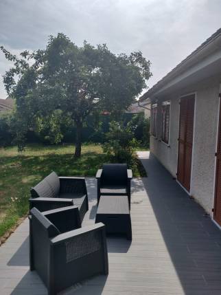 Terrasse en carrelage lames parquet