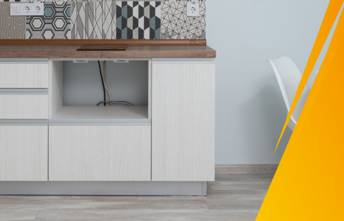 Sainte-Maxime : Un Appartement Transformé par la Pose Professionnelle d'un Parquet Moderne