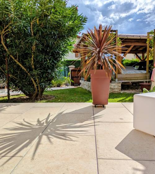 zoom sur cette belle terrasse