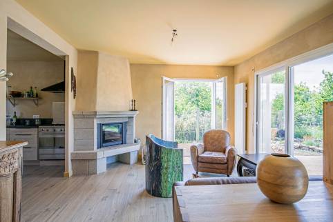 Création d'une ouverture dans une maison située près de Landerneau (29)