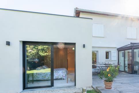 Extension d'une villa pour créer une suite parentale de plain pied -  Chasselay (69380) 